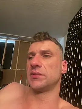 sexyhotstud12 online show from 28, 1, 2025