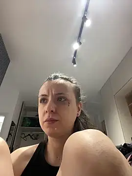 bunnythetailor online show from 31, 5, 2026