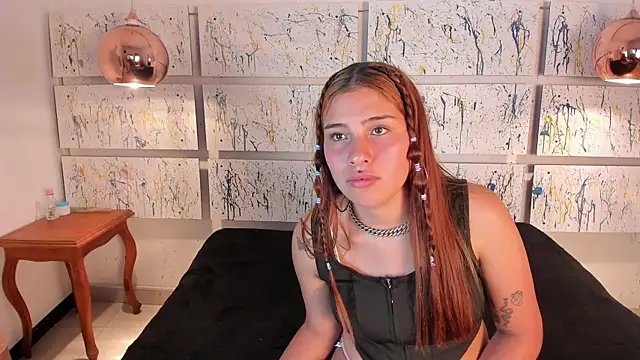 Nikki and Mayk online show from 7, 2, 2025