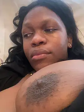 Snapshot of Boneca25 chatting on 18, 2, 2025 Boneca25 online show from 18, 2, 2025