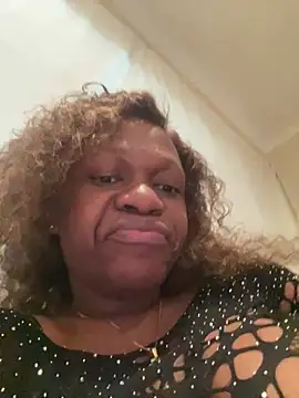 Snapshot of Boneca25 chatting on 17, 3, 2025 Boneca25 online show from 17, 3, 2025