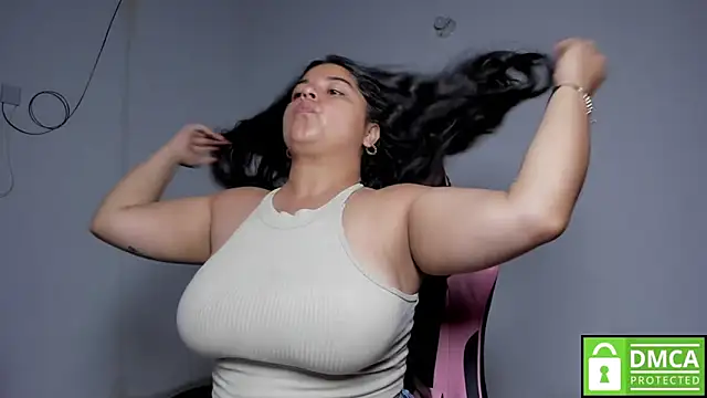 Snapshot of Little_Shaara chatting on 20, 9, 2025 Little Shaara online show from 20, 9, 2025