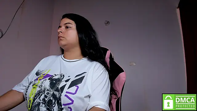 Snapshot of Little_Shaara chatting on 31, 10, 2025 Little Shaara online show from 31, 10, 2025