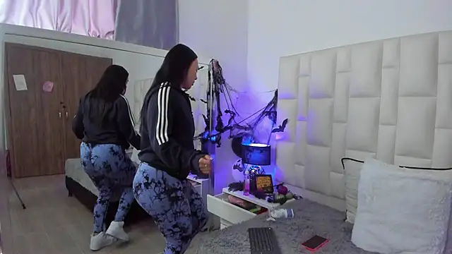 Ariana rouse online show from 29, 10, 2025