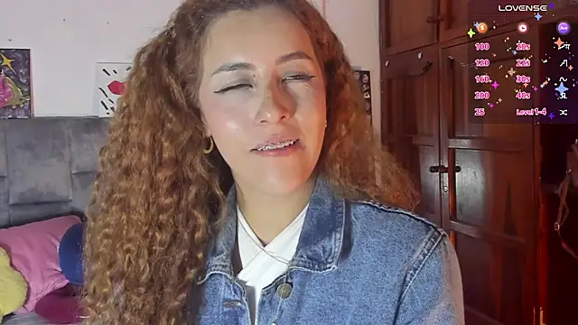 Snapshot of Isangel_ chatting on 16, 9, 2025 Isangel online show from 16, 9, 2025