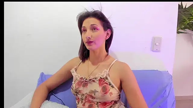 Snapshot of vicky__skinny_1 chatting on 9, 3, 2025 vicky  skinny 1 online show from 9, 3, 2025