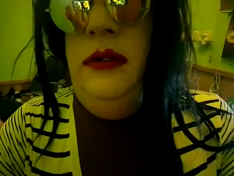 Adrianka online show from 21, 9, 2025