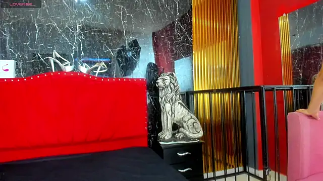 Snapshot of _nicolesweet chatting on 15, 4, 2026 nicolesweet online show from 15, 4, 2026