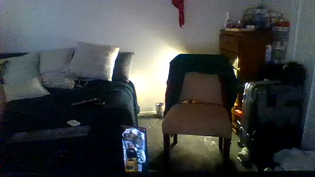 Snapshot of TAIZWRLD chatting on 13, 7, 2026 TAIZWRLD online show from 13, 7, 2026