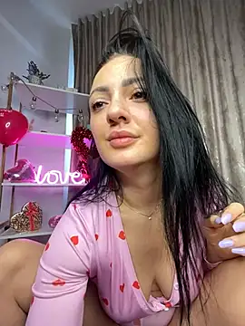 RaisaSalvi online show from 9, 2, 2026