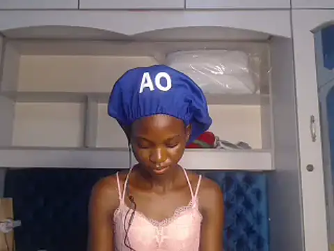 Snapshot of YoungDiva69 chatting on 19, 2, 2025 YoungDiva69 online show from 19, 2, 2025