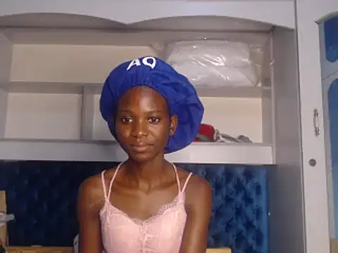 Snapshot of YoungDiva69 chatting on 19, 2, 2025 YoungDiva69 online show from 19, 2, 2025