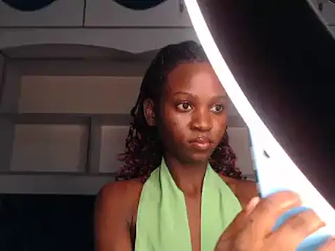 Snapshot of YoungDiva69 chatting on 22, 3, 2025 YoungDiva69 online show from 22, 3, 2025