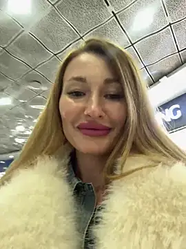 Sweet Pussy2024 online show from 1, 3, 2025