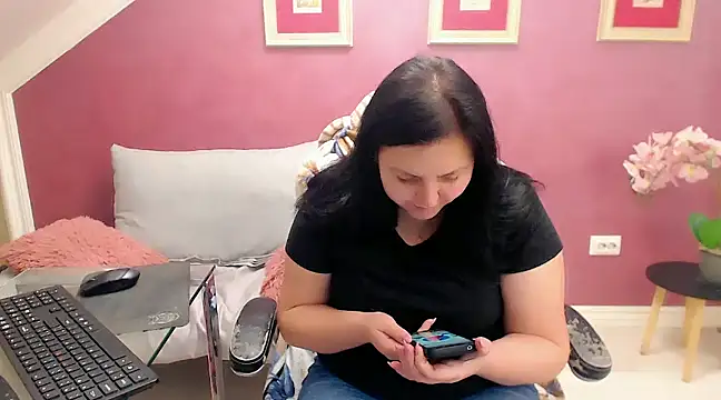 Wetandnaughtyxx online show from 20, 2, 2025