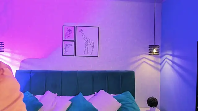 ninna curly online show from 7, 4, 2026