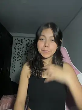 Snapshot of LiLy_kIndly chatting on 11, 11, 2025 LiLy kIndly online show from 11, 11, 2025