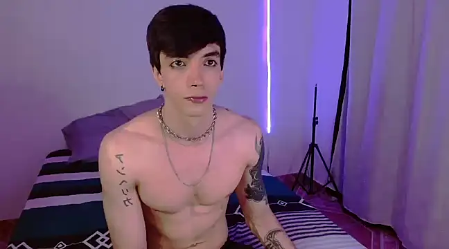 Snapshot of H3ll_B0I chatting on 30, 1, 2025 H3ll B0I online show from 30, 1, 2025