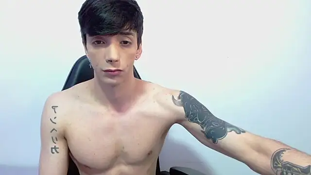 Snapshot of H3ll_B0I chatting on 21, 9, 2025 H3ll B0I online show from 21, 9, 2025