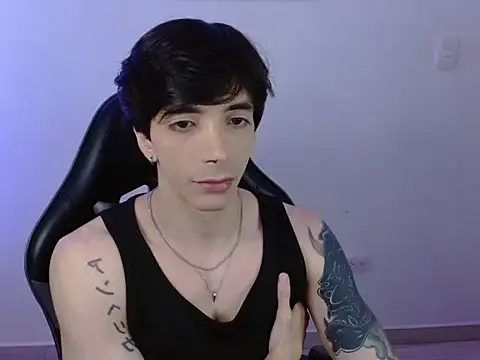 Snapshot of H3ll_B0I chatting on 13, 1, 2026 H3ll B0I online show from 13, 1, 2026