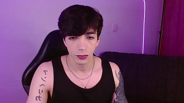 Snapshot of H3ll_B0I chatting on 15, 5, 2026 H3ll B0I online show from 15, 5, 2026