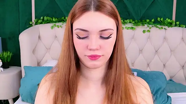 Snapshot of Ariadna_Holder chatting on 1, 3, 2025 Ariadna Holder online show from 1, 3, 2025