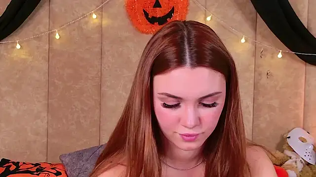 Snapshot of Ariadna_Holder chatting on 22, 10, 2025 Ariadna Holder online show from 22, 10, 2025