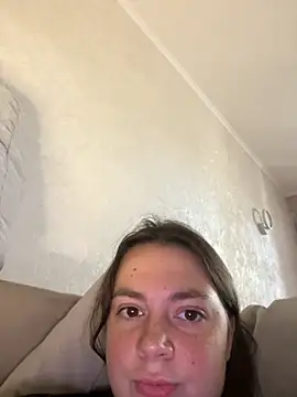 DearAlise online show from 8, 10, 2025