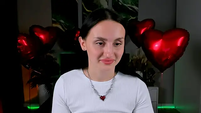 EmiliaBeynard online show from 13, 2, 2025