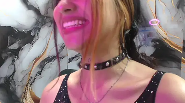 Snapshot of emily_fox_3 chatting on 17, 2, 2025 emily fox 3 online show from 17, 2, 2025