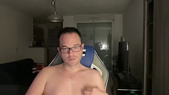 Funnyjul31 online show from 8, 2, 2025