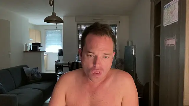 Funnyjul31 online show from 9, 9, 2025