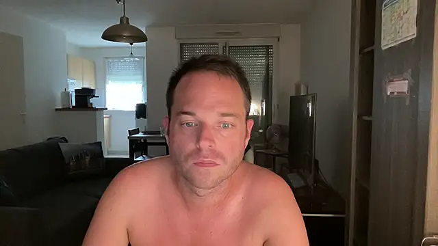 Funnyjul31 online show from 15, 9, 2025