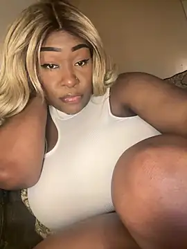 sassysuu online show from 5, 2, 2025