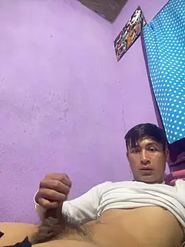 Snapshot of EduardoEspinoza12 chatting on 13, 2, 2025 EduardoEspinoza12 online show from 13, 2, 2025