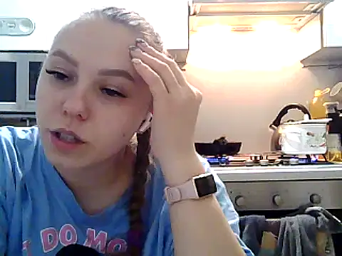 Misssweet s online show from 27, 1, 2025