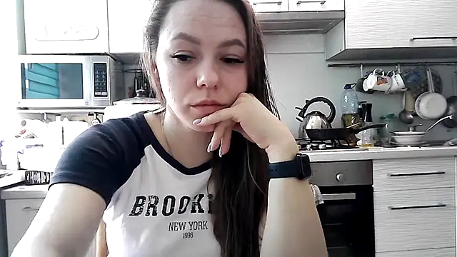 Misssweet s online show from 17, 3, 2025