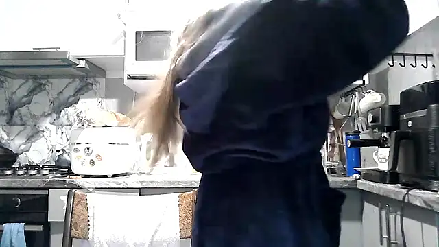 Misssweet s online show from 3, 2, 2026