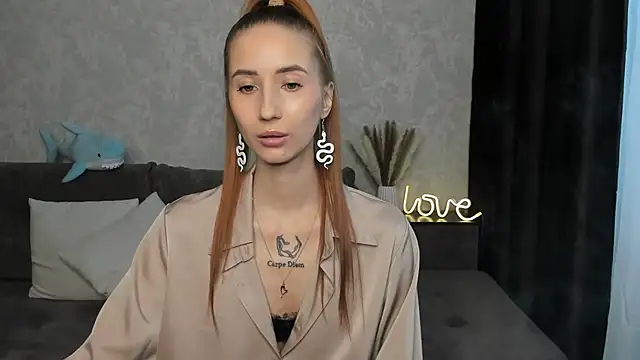 Snapshot of MelisaHart chatting on 5, 3, 2025 MelisaHart online show from 5, 3, 2025