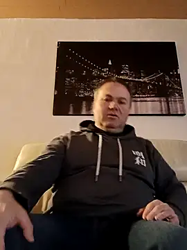 Snapshot of Pourleplasirs chatting on 10, 2, 2025 Pourleplasirs online show from 10, 2, 2025