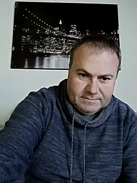 Snapshot of Pourleplasirs chatting on 20, 11, 2025 Pourleplasirs online show from 20, 11, 2025
