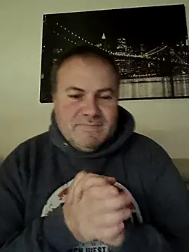 Snapshot of Pourleplasirs chatting on 14, 12, 2025 Pourleplasirs online show from 14, 12, 2025