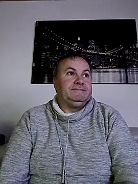 Snapshot of Pourleplasirs chatting on 18, 12, 2025 Pourleplasirs online show from 18, 12, 2025