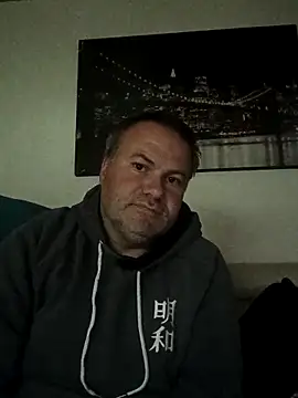 Snapshot of Pourleplasirs chatting on 14, 5, 2026 Pourleplasirs online show from 14, 5, 2026