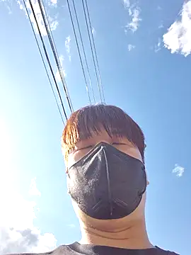 Tyyyggjju online show from 23, 10, 2025