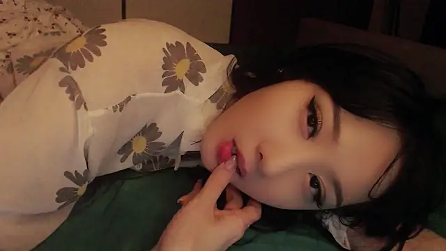 Snapshot of Fudzik0 chatting on 23, 2, 2026 Fudzik0 online show from 23, 2, 2026