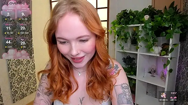 Maya Light online show from 17, 2, 2025