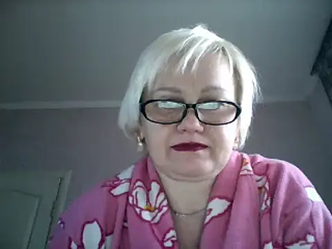 Mayya4321 online show from 5, 3, 2025