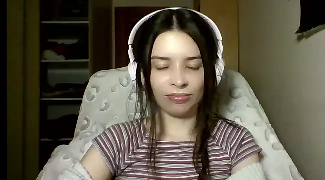 LariceSexy online show from 1, 3, 2025