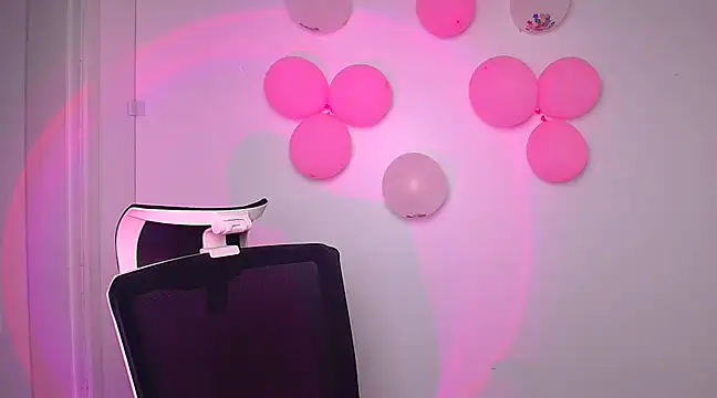 Snapshot of Lola_moree chatting on 26, 2, 2025 Lola moree online show from 26, 2, 2025